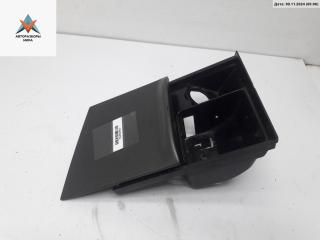 пепельница Volkswagen Bora 1 поколение 2000, 1.6 л., бензин, МКПП, чёрный, седан, 1J0857961G