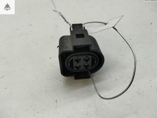 разъем (фишка) проводки Volkswagen Passat B4 1994, 2.8 л., бензин, АКПП, синий, универсал