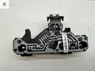 панель заднего левого фонаря Volkswagen Polo 3 поколение 1994, 1.3 л., бензин, МКПП, серый, хетчбэк 3 дв., 6N0945257