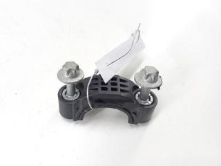 кронштейн (крепление) BMW 1 E81/E87 2008, 2.0 л., дизель, МКПП, серый, хетчбэк 5 дв., 7801696