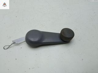 ручка стеклоподъемника Nissan Vanette C23 2001, 2.3 л., дизель, МКПП, красный, микроавтобус