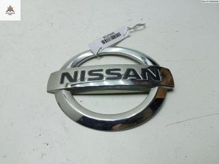 эмблема Nissan Tiida C11 [рестайлинг] 2007, 1.6 л., бензин, МКПП, синий, хетчбэк 5 дв., 90890EM30A