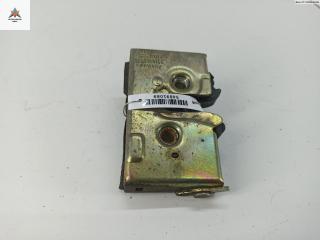 замок двери задней левой Audi 80 8A/B3 1991, 1.8 л., бензин, МКПП, белый, седан, 893839015C