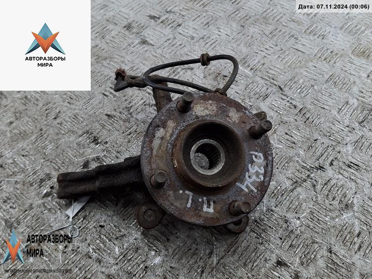 ступица передняя левая Nissan Almera N16 2001, 1.5 л., бензин, МКПП, серый, хетчбэк 3 дв. - фото №1