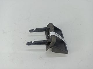 кнопка открытия багажника Audi A6 C5 2000, 2.5 л., дизель, АКПП, серый, универсал, 4B0827778B