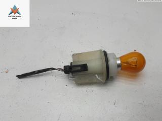 Патрон лампы фары Skoda Fabia 2 поколение (5J) 2007, 1.2 л., бензин, МКПП, красный, хетчбэк 5 дв., HELLA