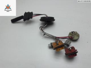 Патрон лампы фонаря Skoda Fabia 2 поколение (5J) 2007, 1.2 л., бензин, МКПП, красный, хетчбэк 5 дв., 191972718