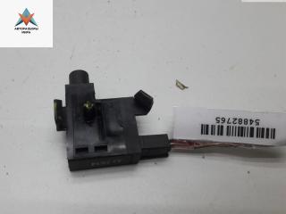 выключатель концевой (концевик) SEAT Leon 3 поколение 2014, 1.2 л., бензин, МКПП, белый, универсал, 1J0947561