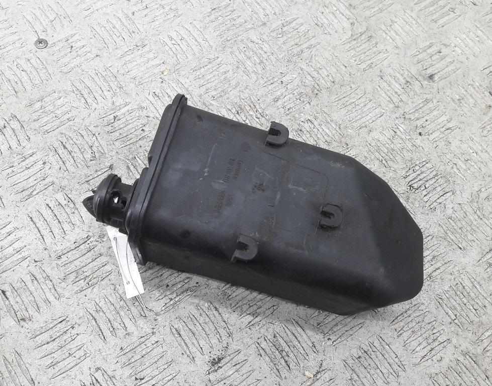 прочая запчасть Volkswagen Golf-5 2005, 1.4 л., бензин, МКПП, серый, хетчбэк 3 дв., 1K0201813