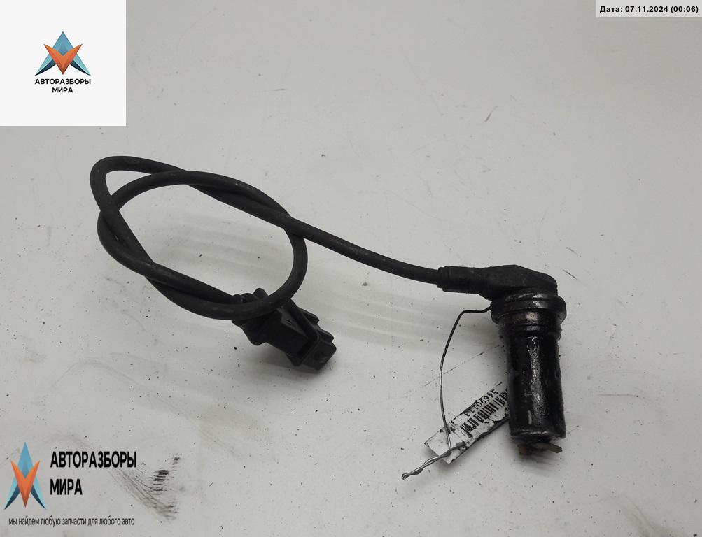 датчик коленвала Volkswagen Passat B5 1998, 1.9 л., дизель, МКПП, красный, седан - фото №1