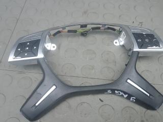 кнопки управления на руле Mercedes-Benz C-Класс W204/S204/C204 [рестайлинг] 2011, 2.2 л., D C220 CDI, дизель, МКПП, седан