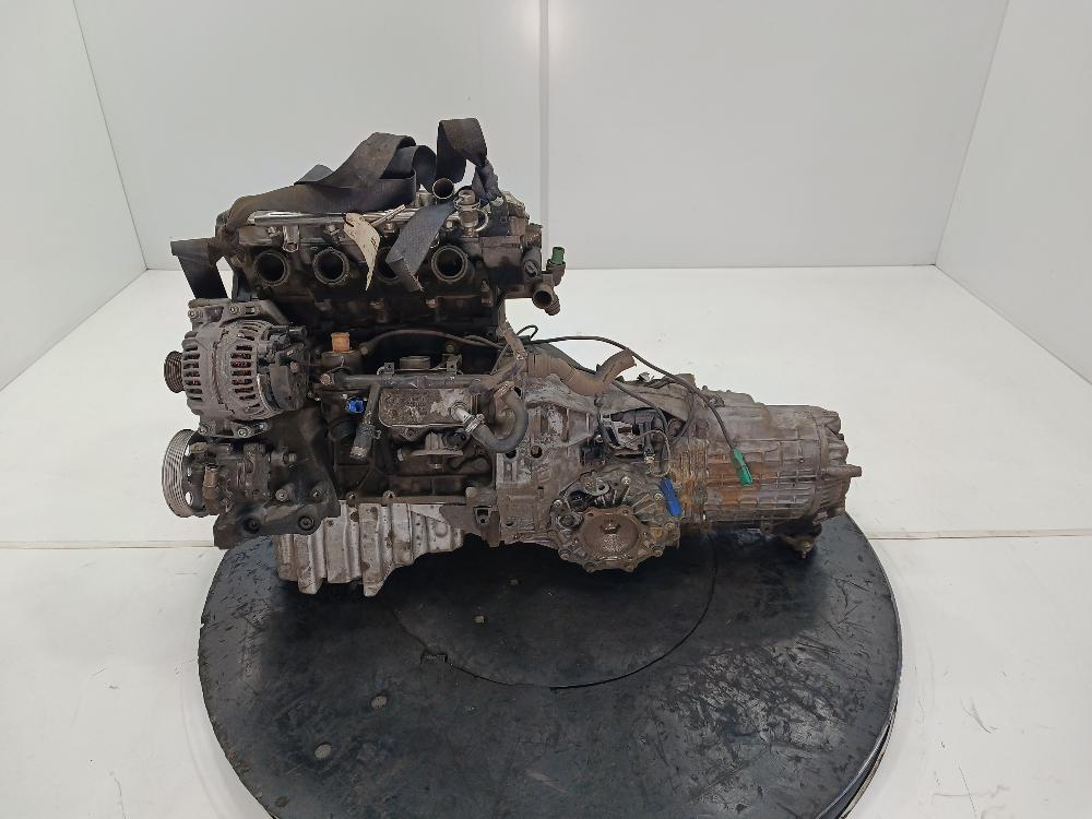 двигатель Audi A4 B7 2004, цвет, ALT - фото №1