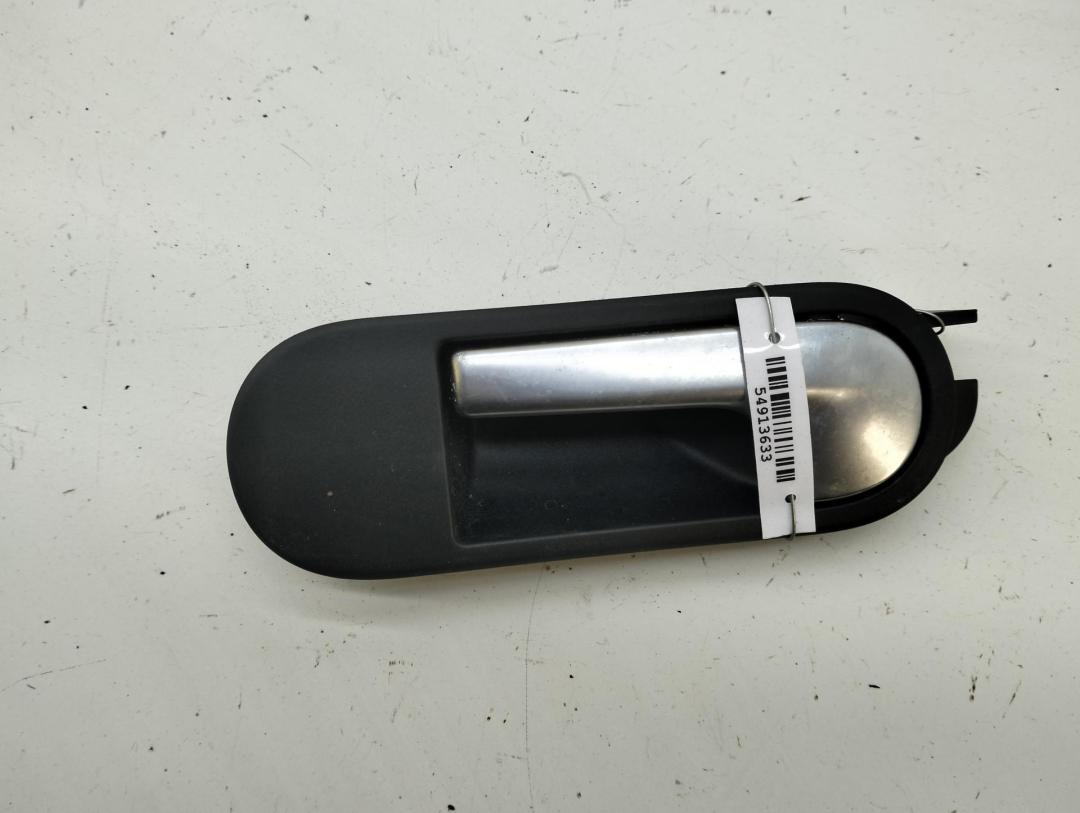 ручка внутренняя задняя левая Volkswagen Golf 5 поколение 2006, 1.6 л., бензин, МКПП, серый, хетчбэк 5 дв., 5M0837113 - фото №1