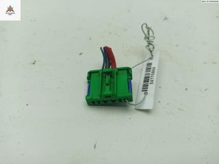 разъем (фишка) проводки Renault Scenic 1 поколение [рестайлинг] 2001, 1.6 л., бензин, МКПП, серый, минивэн, 183