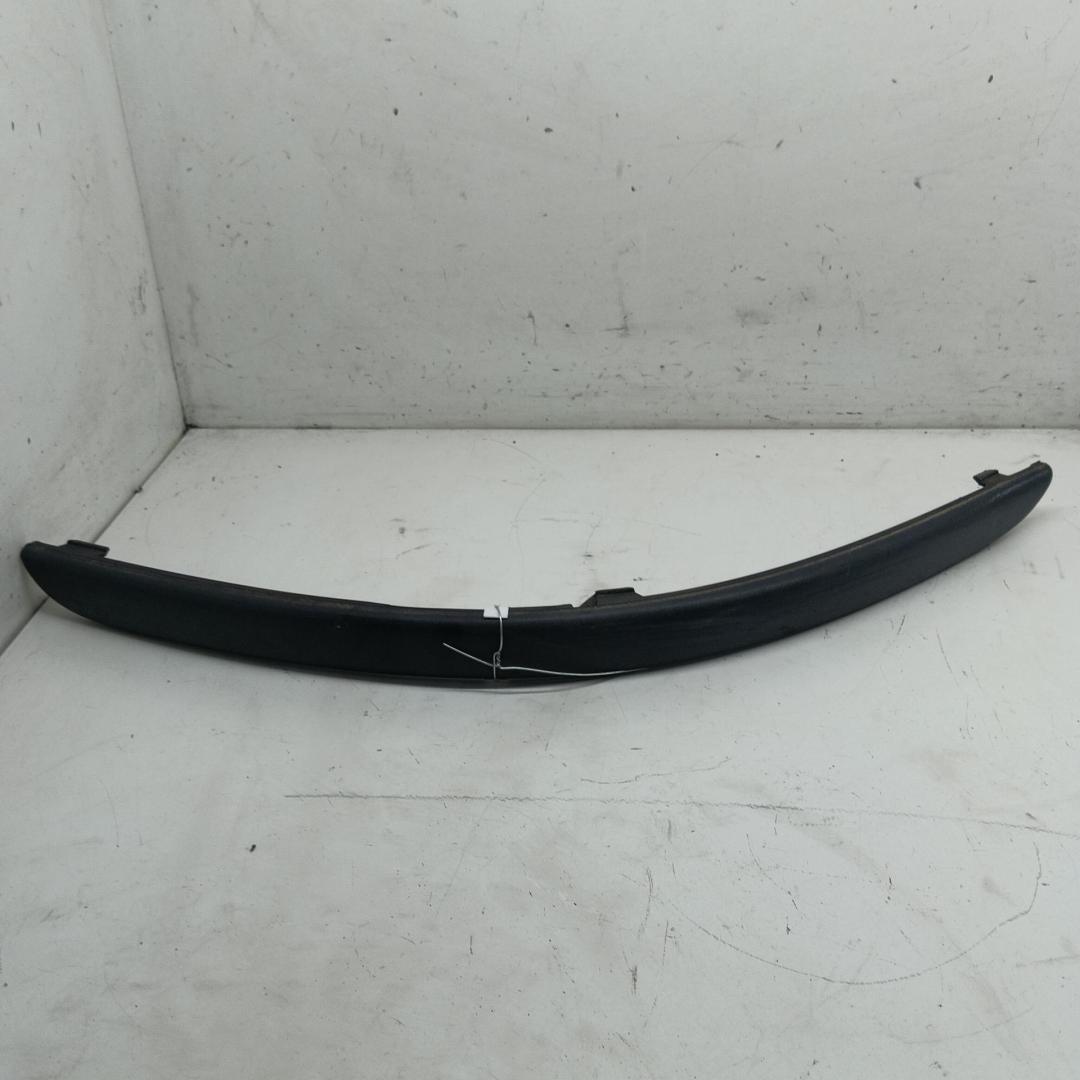 молдинг переднего бампера Ford Focus I 2004, 1.8 л., бензин, МКПП, серый, хетчбэк 5 дв., 2M5117E909ACW