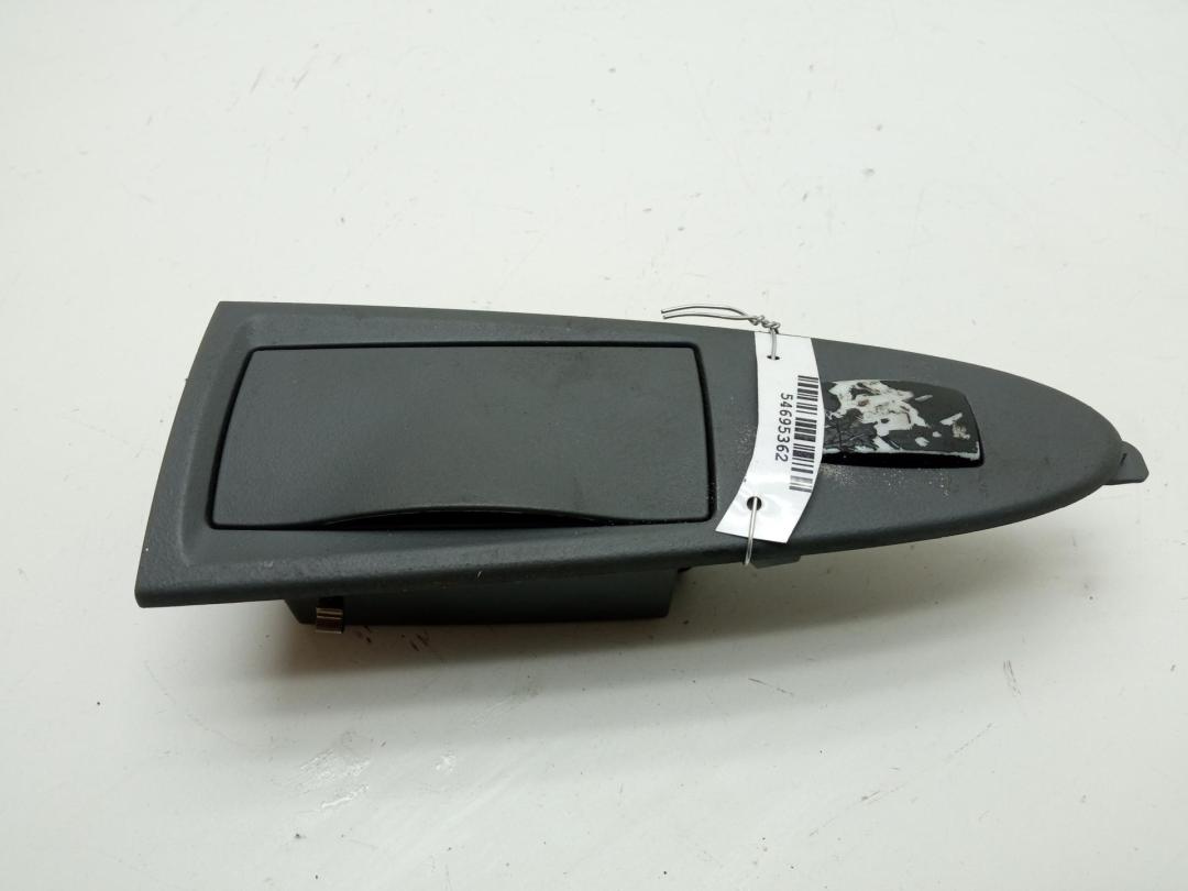 кнопка стеклоподъемника заднего левого Fiat Croma II 2006, 1.9 л., дизель, АКПП, серый, хетчбэк 5 дв., 29438