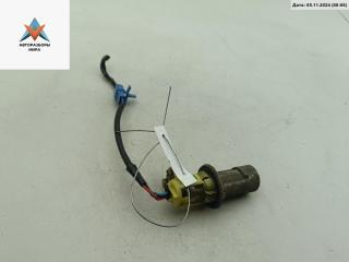 Личинка замка багажника Mitsubishi Galant 8 поколение [рестайлинг] 2001, 2.5 л., бензин, АКПП, серый, универсал