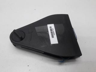 кронштейн (крепление) Volkswagen Passat B5 1998, 1.9 л., дизель, МКПП, красный, седан, 3B5860285B
