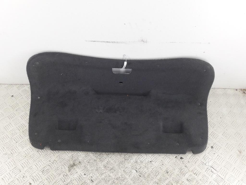 обшивка крышки багажника Volkswagen Bora 2000, 1.6 л., бензин, МКПП, чёрный, седан, 1J5867605D