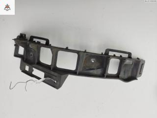 кронштейн заднего бампера Opel Zafira 2 поколение (B) 2006, 1.9 л., дизель, МКПП, чёрный, минивэн, 13125044