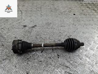полуось передняя левая (приводной вал, ШРУС) Volkswagen Passat B6 2005, 2.0 л., бензин, МКПП, синий, универсал