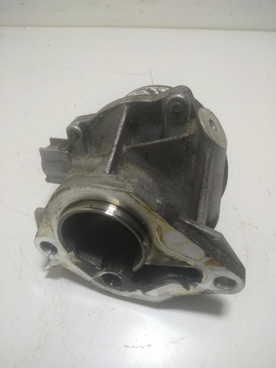 насос вакуумный Renault Kangoo I 2005, 1.5 л., дизель, МКПП, серый, фургон, 8200113585