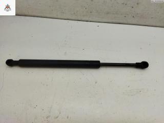 амортизатор крышки багажника (3-5 двери) Volkswagen Touareg 1 поколение [рестайлинг] 2007, 3.0 л., дизель, АКПП, чёрный, внедорожник 5 дв., 7L6845587A