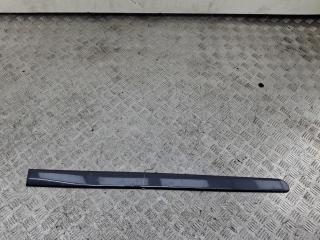 молдинг двери передней правой Opel Zafira 2 поколение (B) 2006, 1.9 л., дизель, МКПП, чёрный, минивэн, 13137773