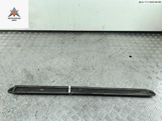 молдинг двери передней правой Opel Zafira 2 поколение (B) [рестайлинг] 2009, 1.9 л., дизель, МКПП, чёрный, минивэн, 13137773