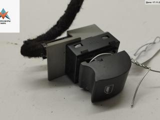 кнопка стеклоподъемника переднего правого Audi A6 4B/C5 [рестайлинг] 2003, 2.4 л., бензин, МКПП, серый, универсал, 4B0959855A