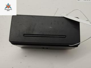 пепельница Audi A6 4B/C5 [рестайлинг] 2003, 2.4 л., бензин, МКПП, серый, универсал, 4B0857406