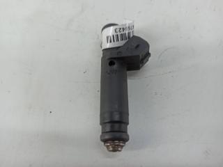 форсунка Audi A4 B5 2001, 1.6 л., бензин, МКПП, чёрный, универсал, 06B133551Q