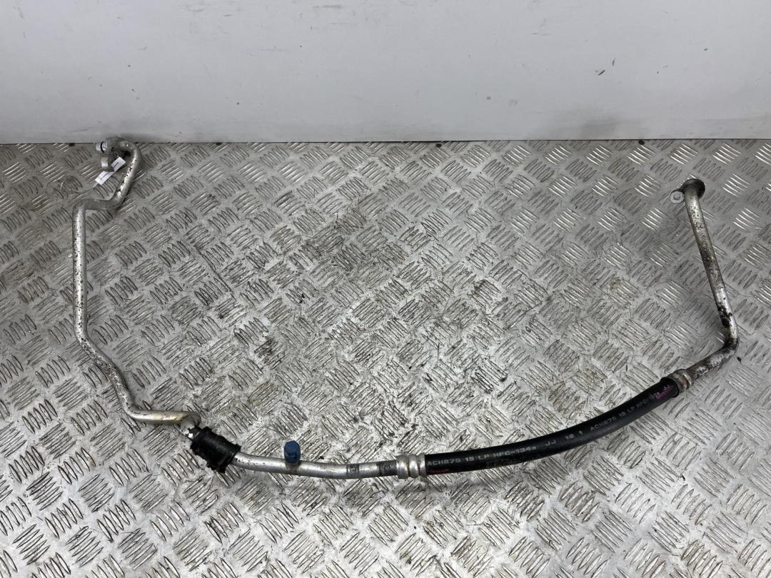 трубка кондиционера Nissan Almera N16 2001, 1.5 л., бензин, МКПП, серый, хетчбэк 3 дв.