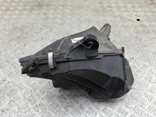 корпус воздушного фильтра BMW 1 E81/E87 2008, 2.0 л., дизель, МКПП, серый, хетчбэк 5 дв., 7797460