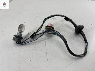 Патрон лампы фонаря Suzuki Liana 1 поколение 2002, 1.6 л., бензин, МКПП, серый, хетчбэк 5 дв.