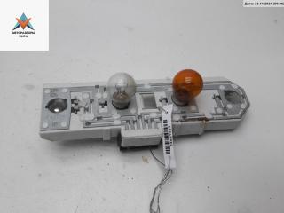 панель заднего левого фонаря Skoda Superb 1 поколение [рестайлинг] 2006, 1.8 л., бензин, МКПП, серый, седан, 3U5945257