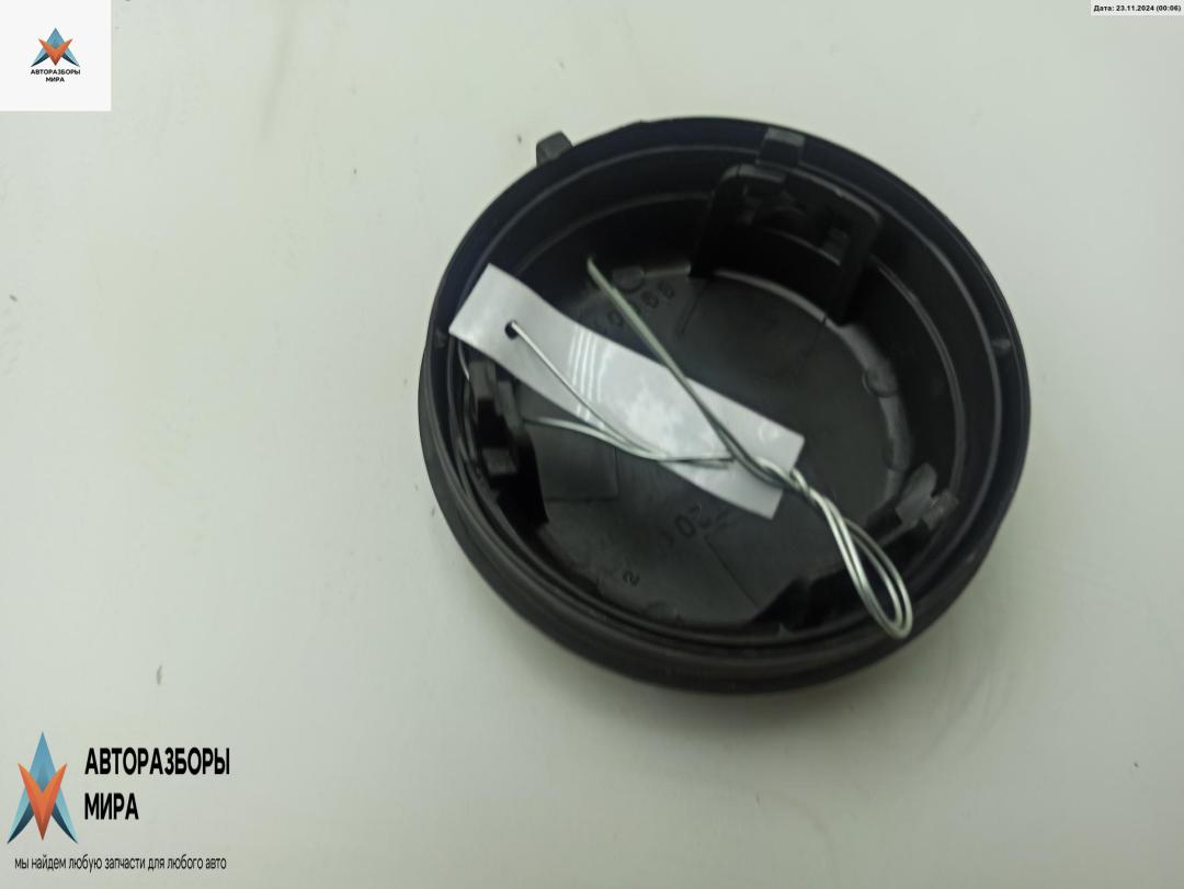 Крышка (заглушка) задняя фары Renault Megane 2 поколение 2003, 1.6 л., бензин, МКПП, зелёный, универсал, 89001811 - фото №1