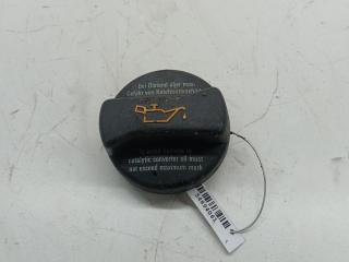 пробка маслозаливная Ford Galaxy 1 поколение [рестайлинг] 2004, 2.8 л., бензин, МКПП, красный, минивэн