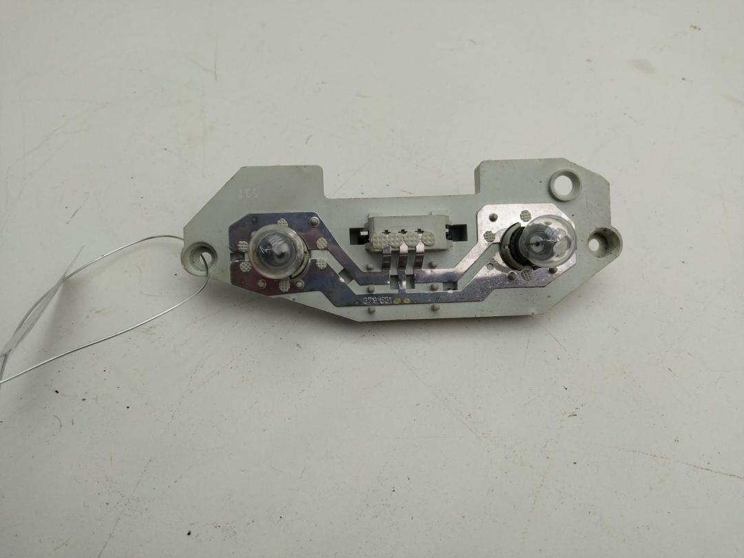 Плата фонаря заднего правого Mercedes-Benz E-Класс W211/S211 2003, 2.2 л., дизель, АКПП, чёрный, универсал, 2118200777 - фото №1