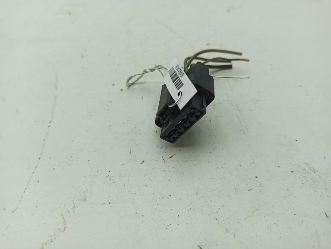 разъем (фишка) проводки Renault Scenic 2 поколение 2003, 2.0 л., бензин, АКПП, серый, минивэн - фото №1
