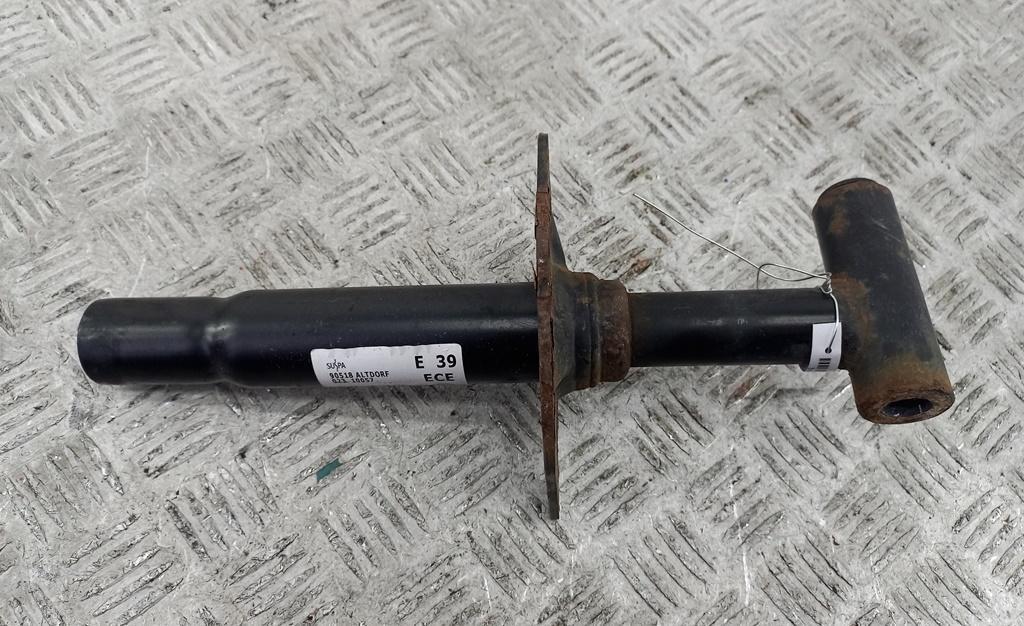 кронштейн переднего бампера BMW 5 E39 2000, 2.0 л., дизель, МКПП, серый, универсал, 8159359