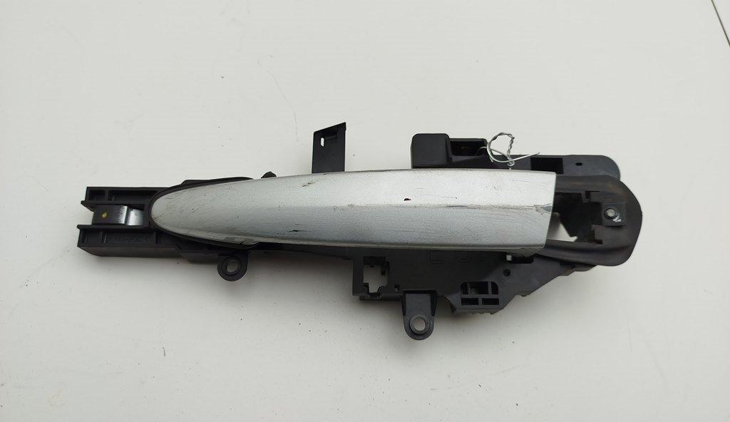 ручка наружная передняя левая BMW 1 E81/E87 2006, 2.0 л., дизель, МКПП, серый, хетчбэк 5 дв.
