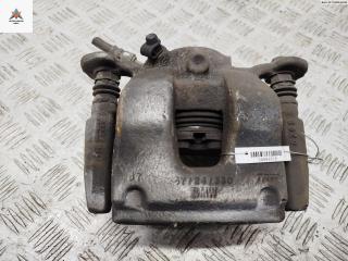 суппорт передний правый BMW 2 Tourer F45/F46 2019, 1.5 л., гибрид, АКПП, чёрный, минивэн, 34116860268