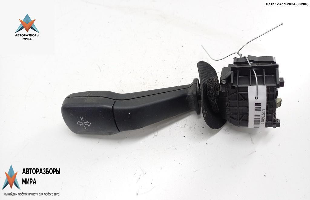 переключатель поворотов BMW 5 серия E39 1997, 2.0 л., бензин, МКПП, синий, седан, 8352014 - фото №1