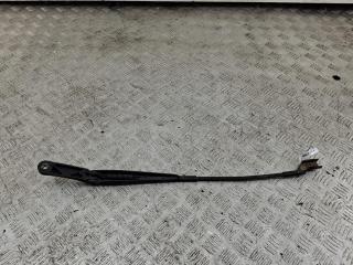 Щеткодержатель (поводок стеклоочистителя) передний Volkswagen Passat B6 2007, 2.0 л., дизель, МКПП, чёрный, универсал, 3C1955410B
