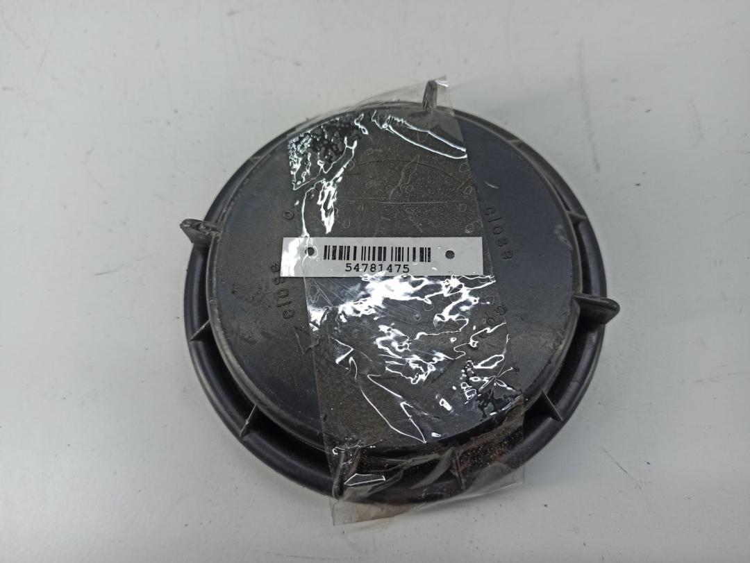 Крышка (заглушка) задняя фары Mercedes-Benz C-Класс W203/S203/CL203 2001, 2.0 л., бензин, АКПП, чёрный, хетчбэк 3 дв., 14735300 - фото №1