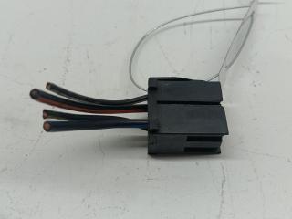 разъем (фишка) проводки Ford Focus 1 поколение [рестайлинг] 2004, 1.8 л., дизель, МКПП, синий, хетчбэк 5 дв., FORD