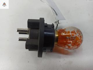 Патрон лампы указателя поворота Mercedes-Benz A-Класс W168 1999, 1.7 л., дизель, МКПП, красный, хетчбэк 5 дв.