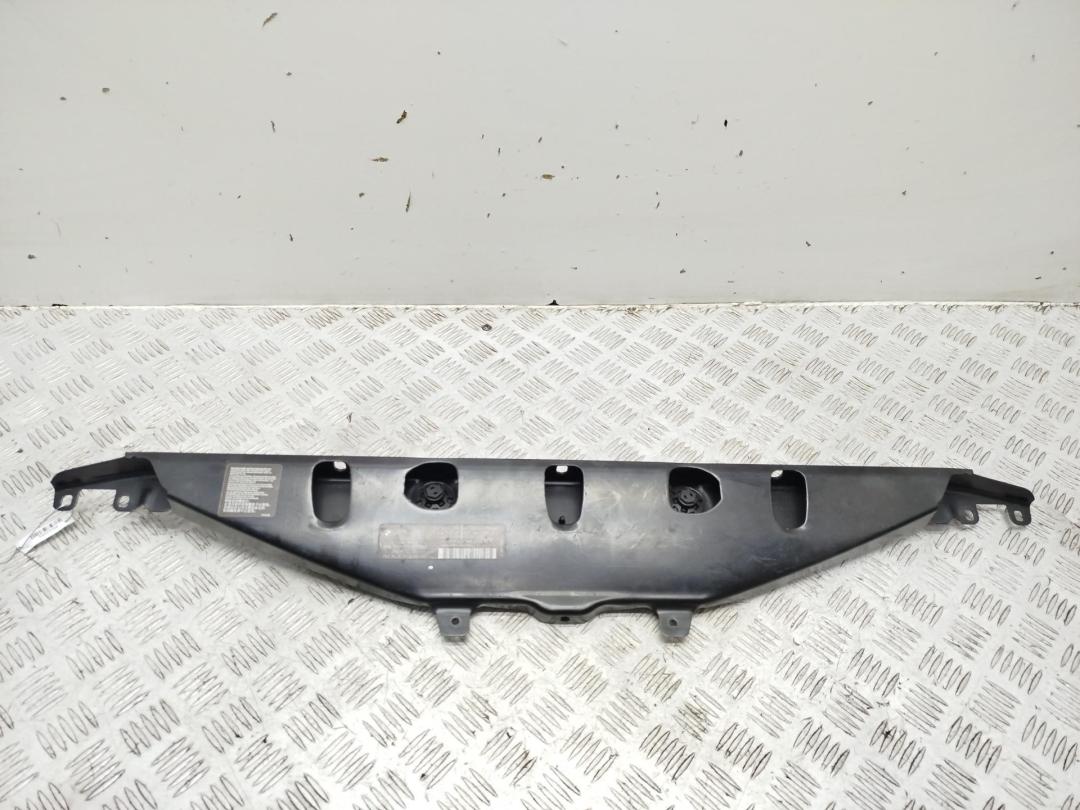 Рамка радиатора BMW 7 F01/F02 2012, 3.0 л., гибрид, АКПП, серый, седан, 51647199417, 7199417