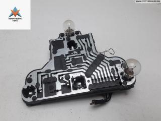 Плата фонаря заднего правого Volkswagen Golf 3 поколение 1997, 1.6 л., бензин, МКПП, белый, хетчбэк 3 дв., 1H6945257